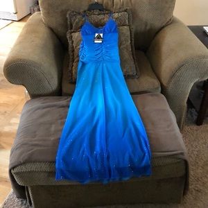 Long formal dress blue with small sparkles-new